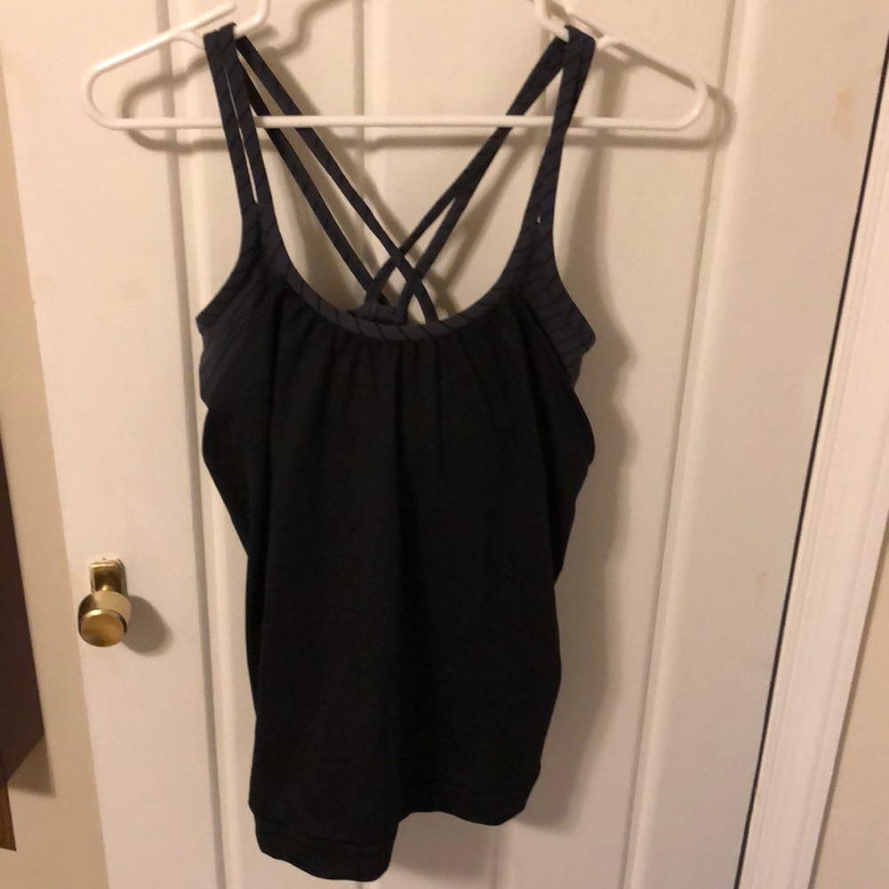 Athleta too cross back w built in bra